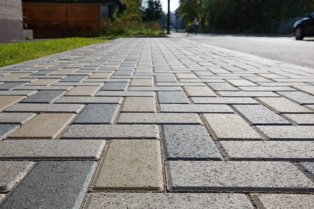 Best Residential driveway pavers in Shafter, CA